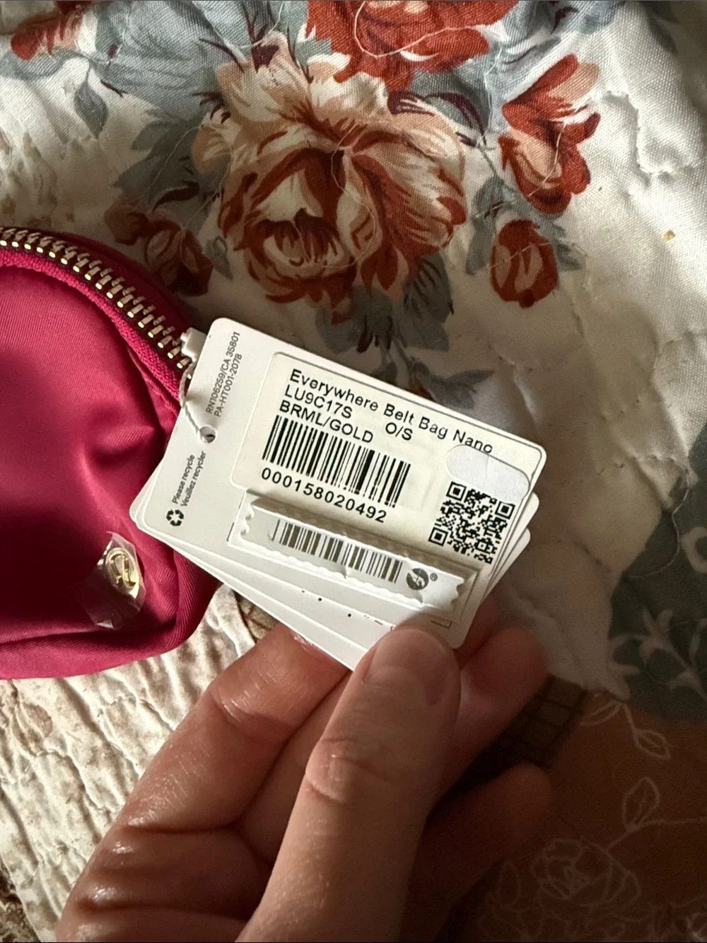 Lululemon Everywhere Belt Bag Nano brand new (sold out color online) - Picture 4 of 4